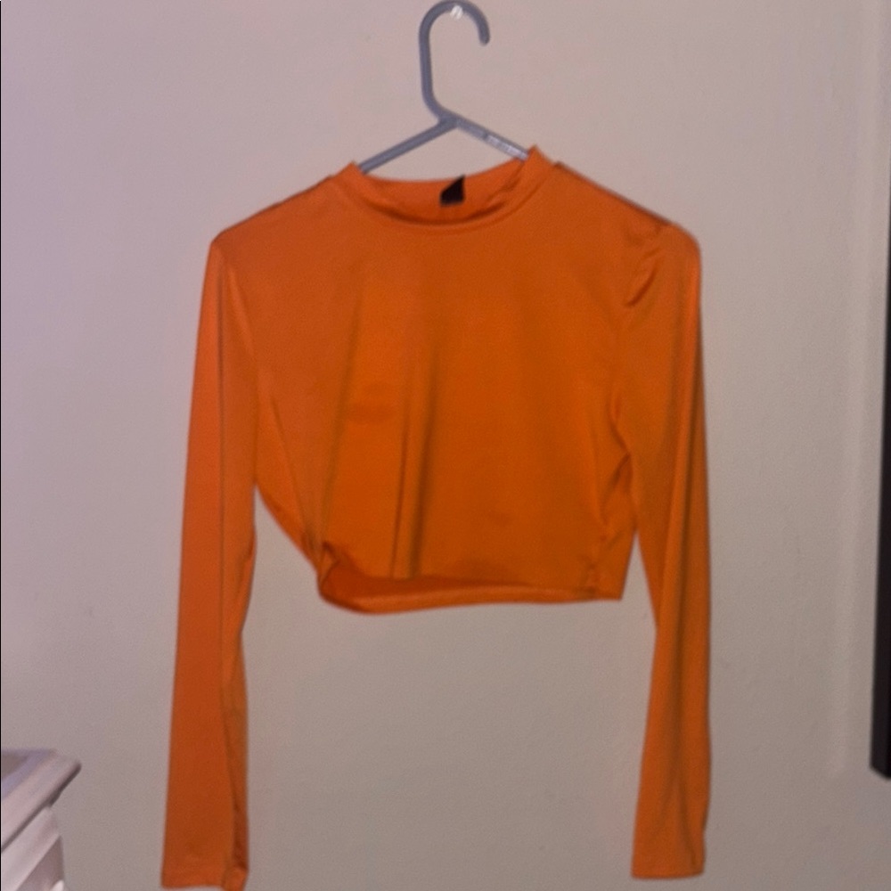 SHEIN Orange Fitted Long Sleeve Crop Top